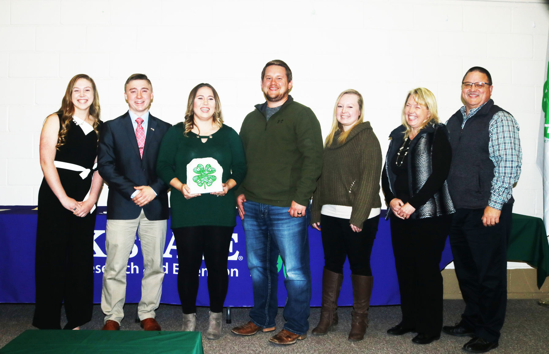4-H family